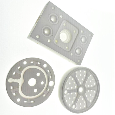 Kundenspezifischer -PTFE CNC, der polierende 0.05mm maschinell bearbeitet